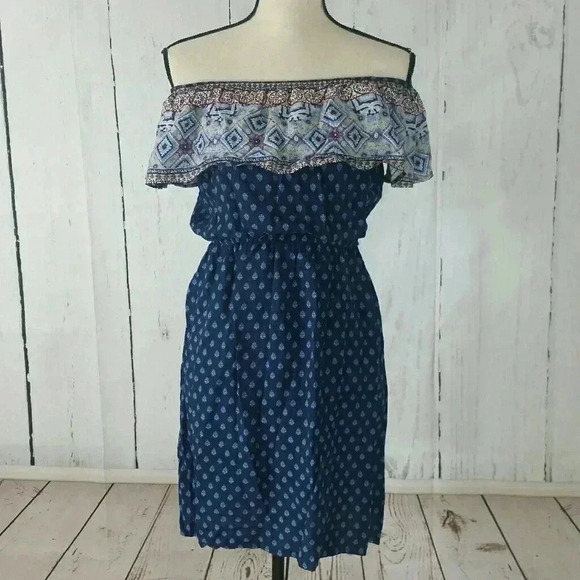 Almost Famous Off Shoulder Boho Dress - Picture 1 of 4